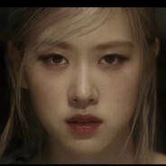 我在等风拥抱我