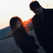 老大肘击马嘉祺