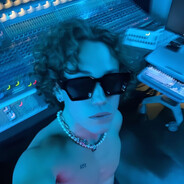 自己买花自己戴