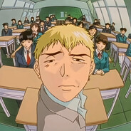 玫瑰花瓣一片片凋落