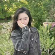 肉肉的小韩饱饱