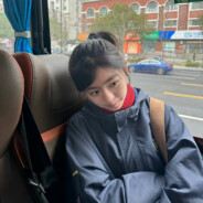 此时分明平静无风