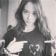 她的皎月闻越香