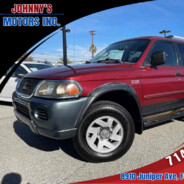 Mitsubishi Montero 04