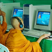 其实我偷偷闪队友