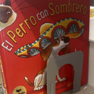 El Perro con Sombrero