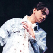 情深说话未曾讲