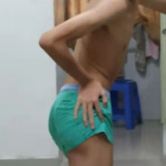 金牌卤肉面加煎蛋