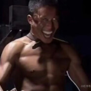 她说是自己抠破的