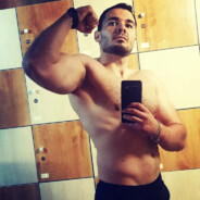 ᴷᴵᴺᴳ ` zipper