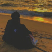 她的眼睛像繁星