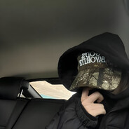 малышок на связи