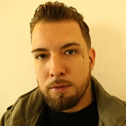 mlody b