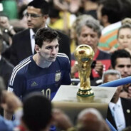 猛踹瘸子那条好腿