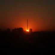 你莫动，让我打