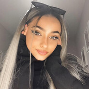 𝕭𝖑𝖔𝖓𝖉𝖊𝖑𝖔