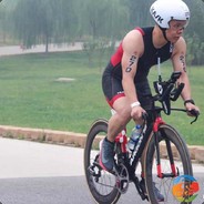 一枪口水滋碎狗头