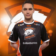VirtusPro Michu