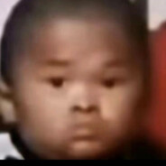 表哥的拳头一斤七两