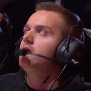 Niko is Donk's boyfriend