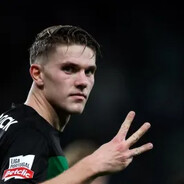 Jackiezao ✪ - steam id 76561199083628525