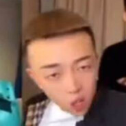 爱谁谁都多余了