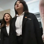 你那垃圾袋挺能藏啊