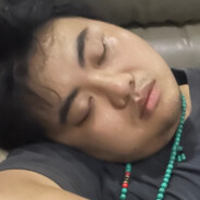 她一个人怎么守得住B