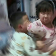 吃我一记草莓熊肘击