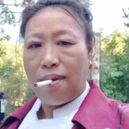 超市回防带包槟榔