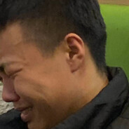 卡在烟囱里的艺术家