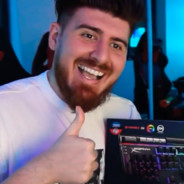 「𝔾✪𝔅✢」™