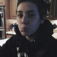 笨蛋总是牛眼泪