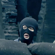 头坐下嘶风赤兔马之吕