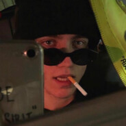 空中丝袜香飘飘接等死