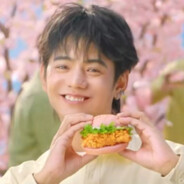 爱吃丁真的粉色堡皮