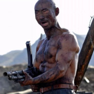 拥有八块腹肌的岳珂豪