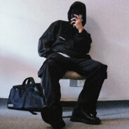 我说蜜蜂年轻，你说bee how young