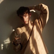 白给少年欢乐多