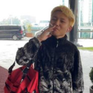 亚海悬城玩狙一哥们