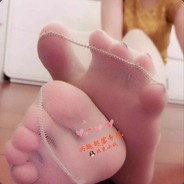 大红公鸡绿尾巴