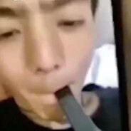 丁真给根过点烟