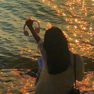 草莓熊啵啵爱钱钱