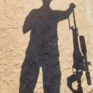 羊驼饲养员牛油果先生