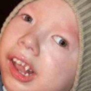 aki ellopta az bassza meg