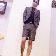 亲在我嘴唇上