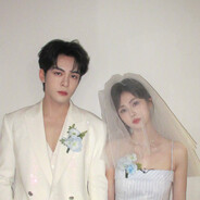 曾威航的女朋友