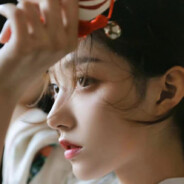 我跪着求自己不要想她 结果发现跪着也能想她