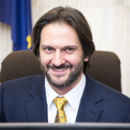 Robert Kaliňák