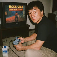 她说她是老伏枥骥